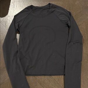 lululemon athletica Black Long Sleeved Swiftly